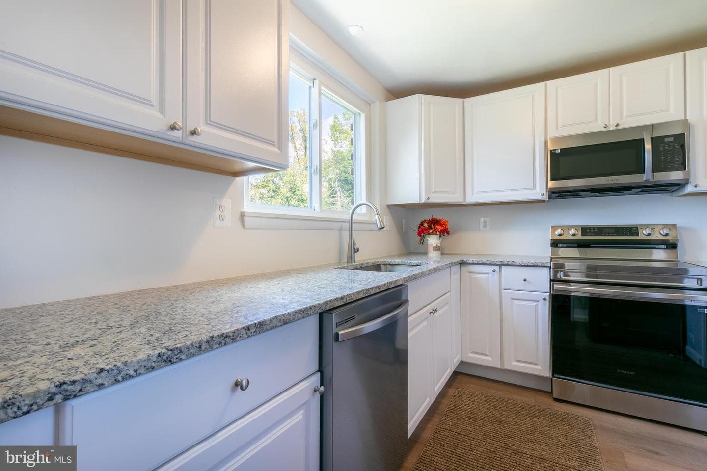 56 Crescent Road photo 7