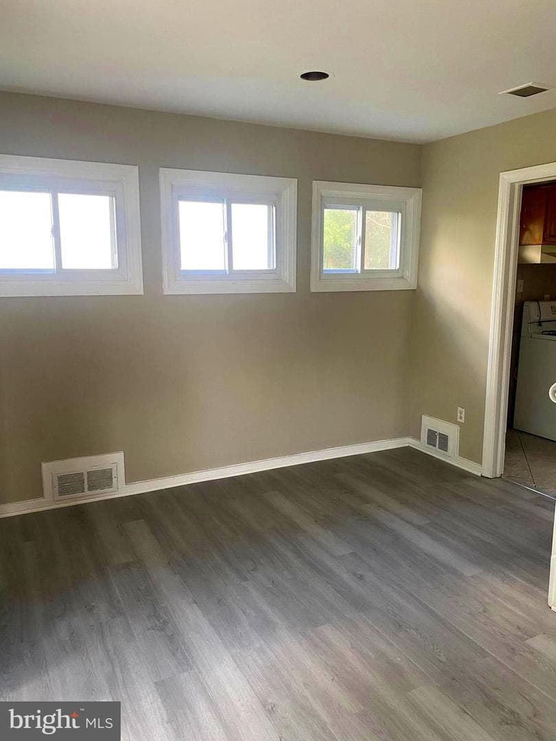 5115 72nd Avenue photo 5