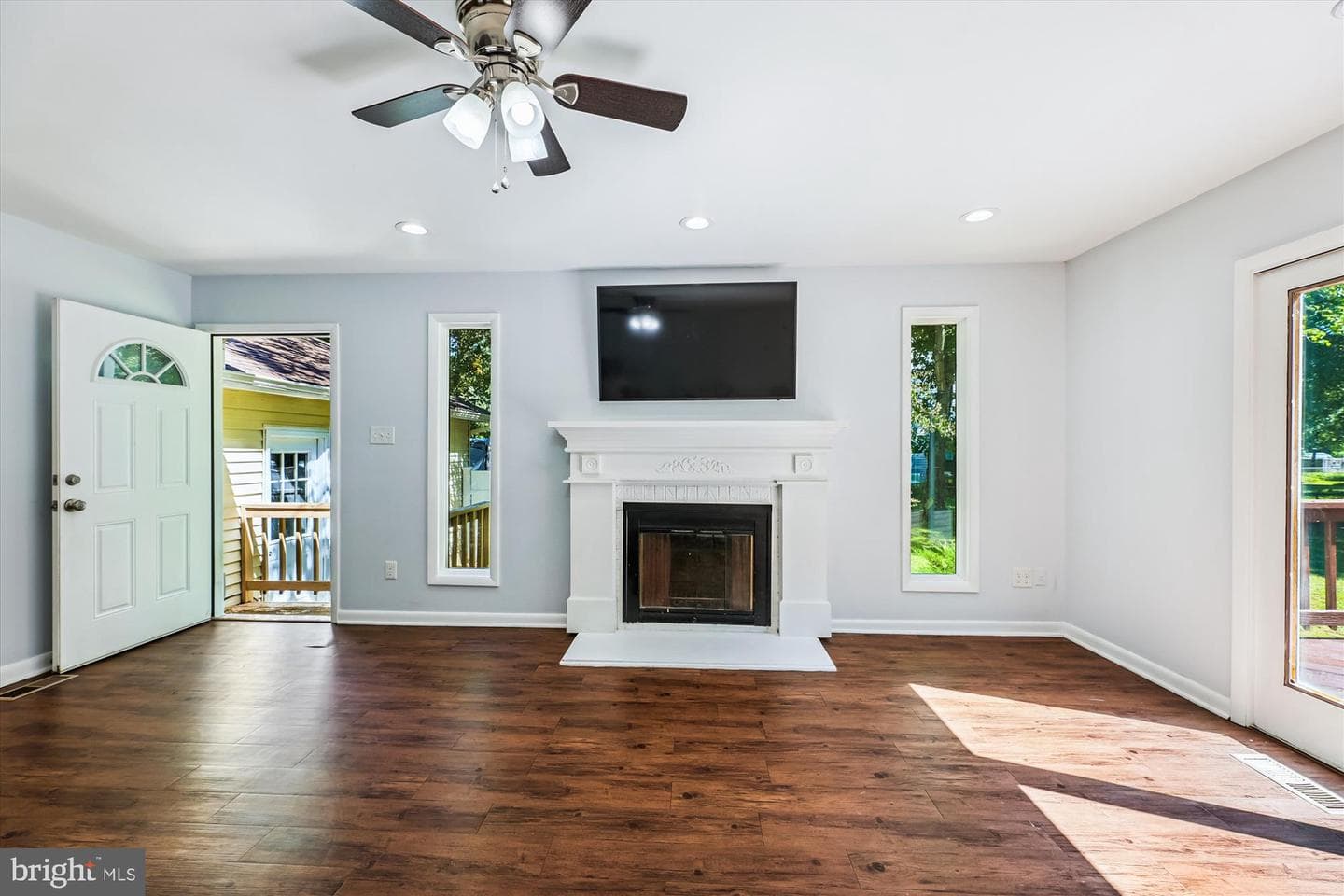 14704 Livingston Road photo 12
