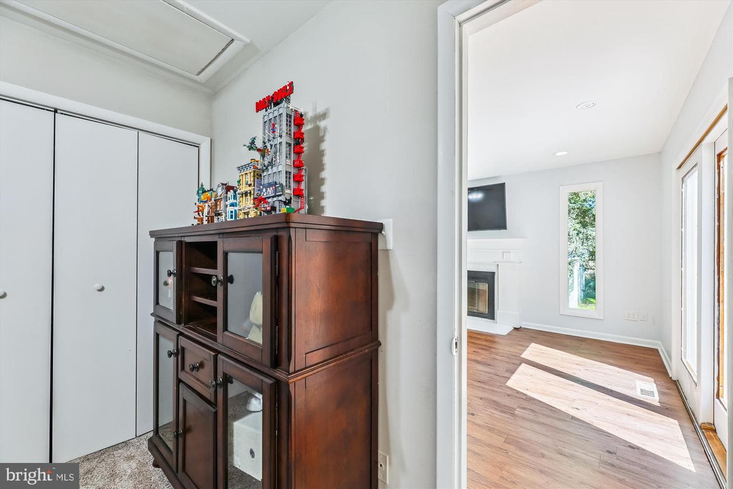 14704 Livingston Road photo 14