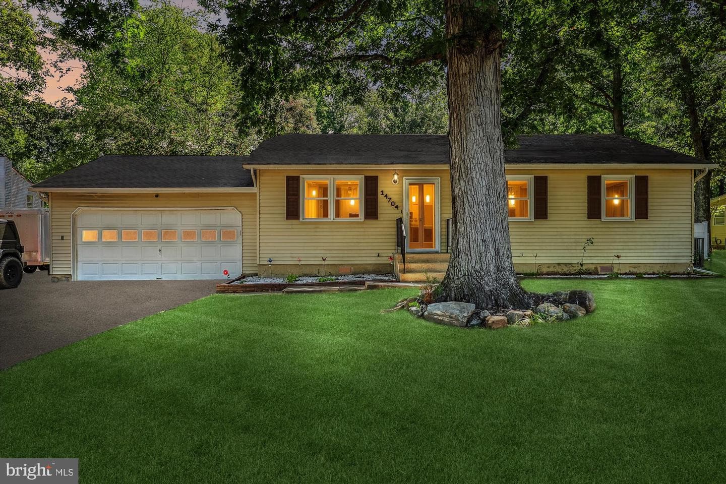 14704 Livingston Road photo 2