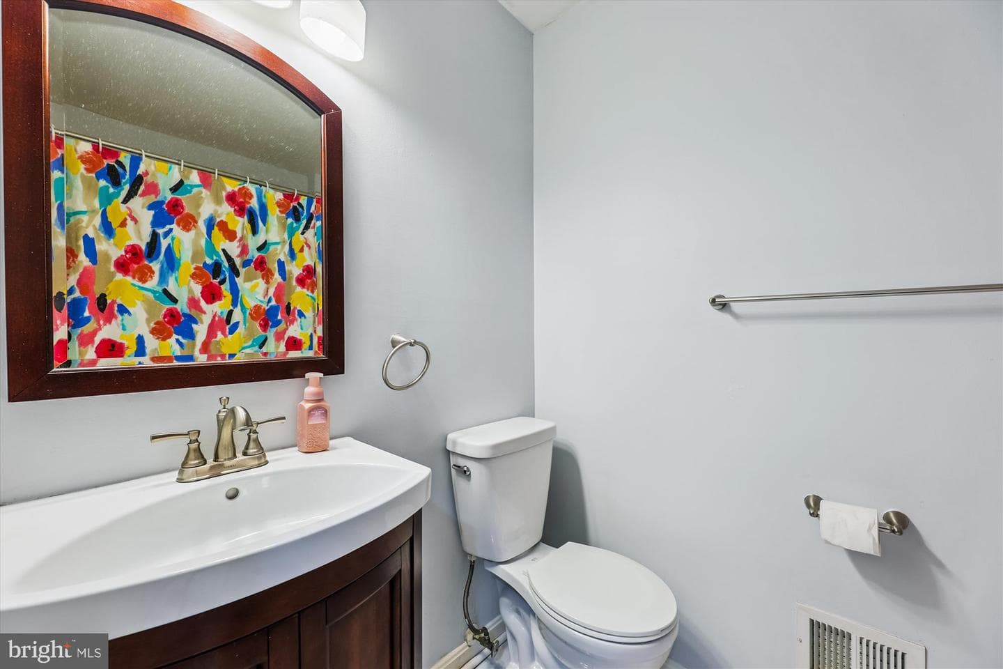 14704 Livingston Road photo 25