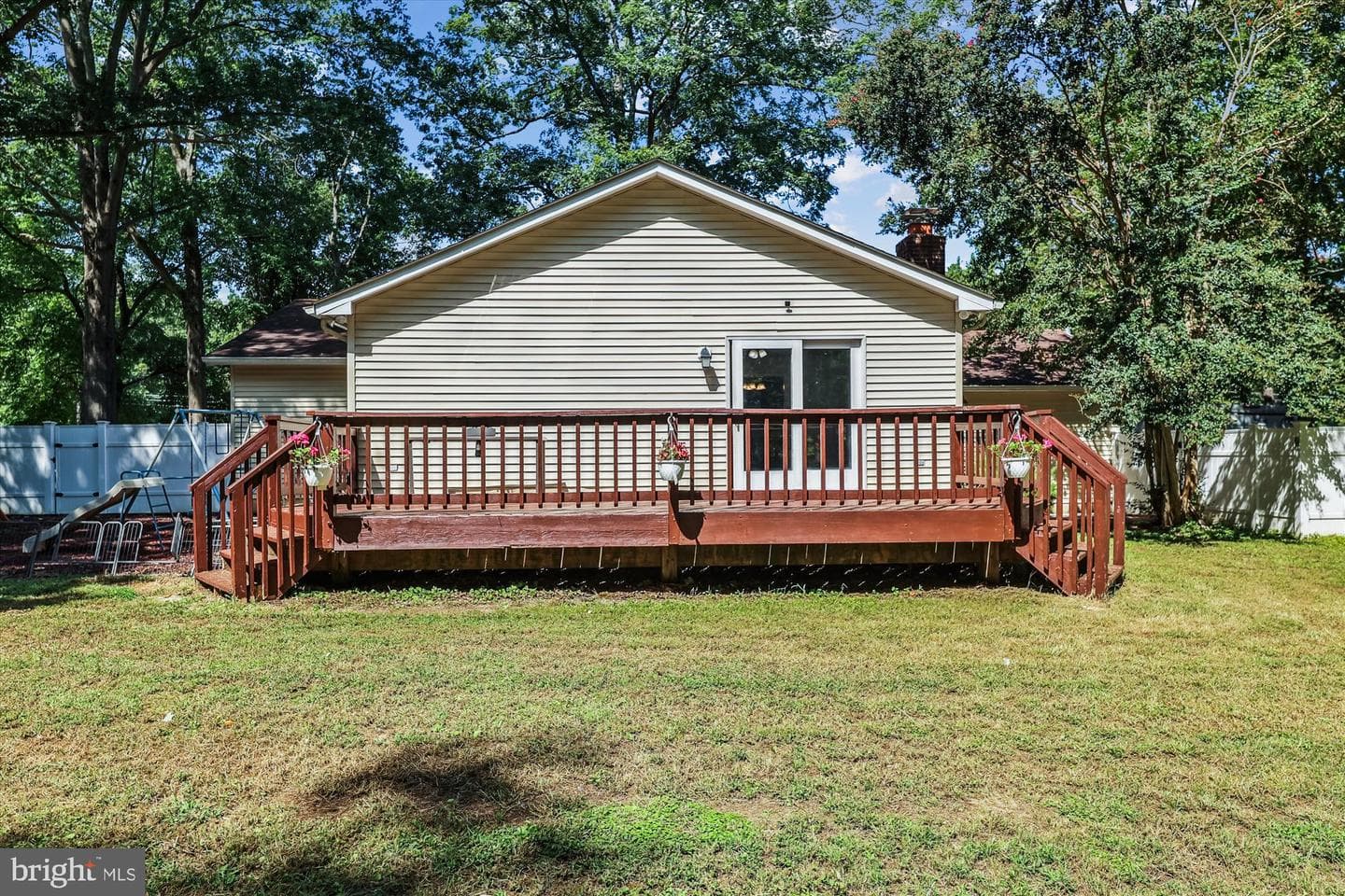 14704 Livingston Road photo 32