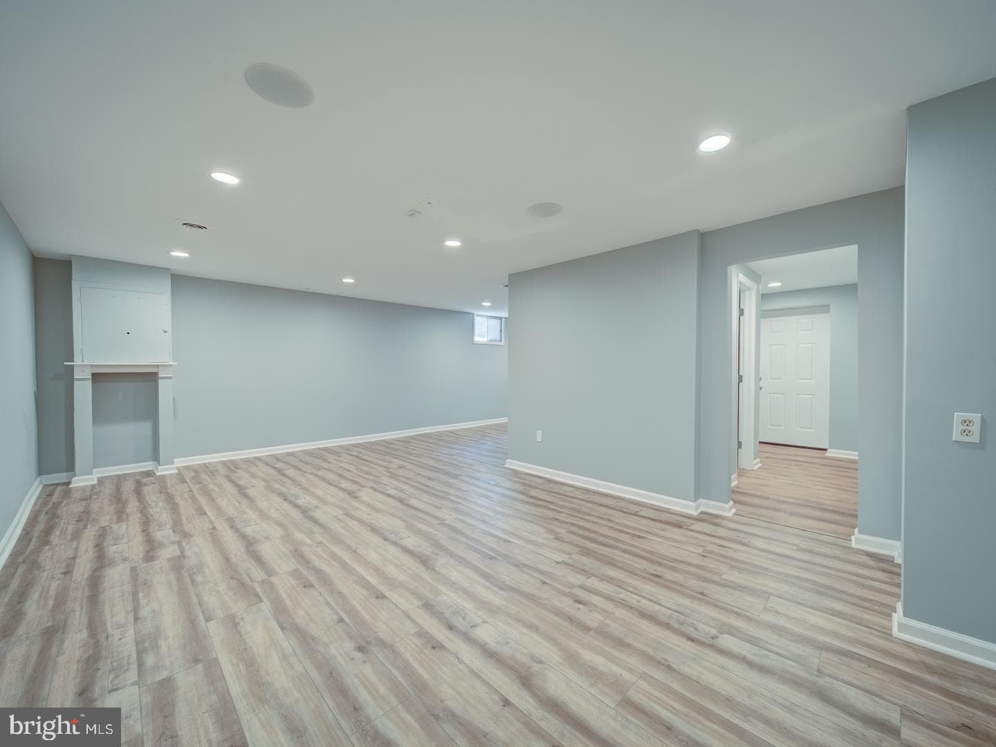 12203 Kings Arrow Street photo 37