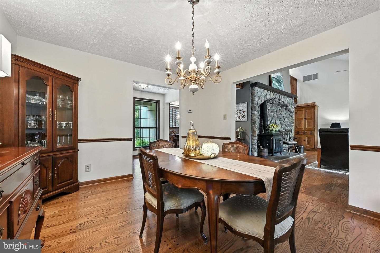 2520 Colonial Road photo 14