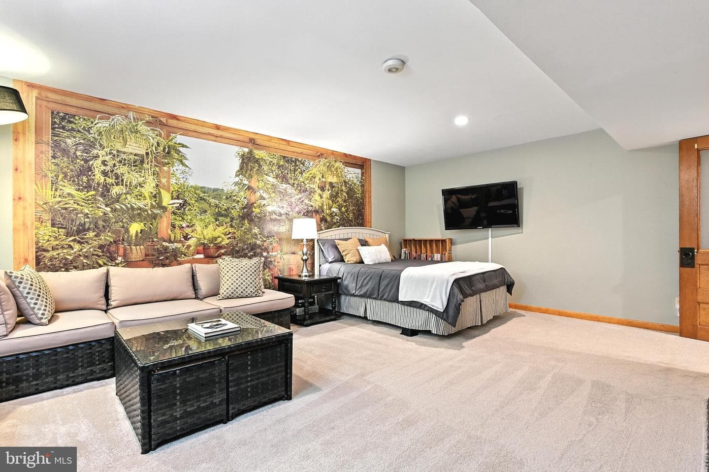 2520 Colonial Road photo 34