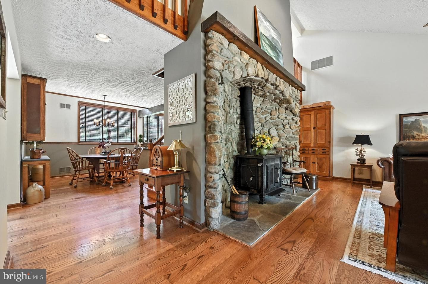 2520 Colonial Road photo 43