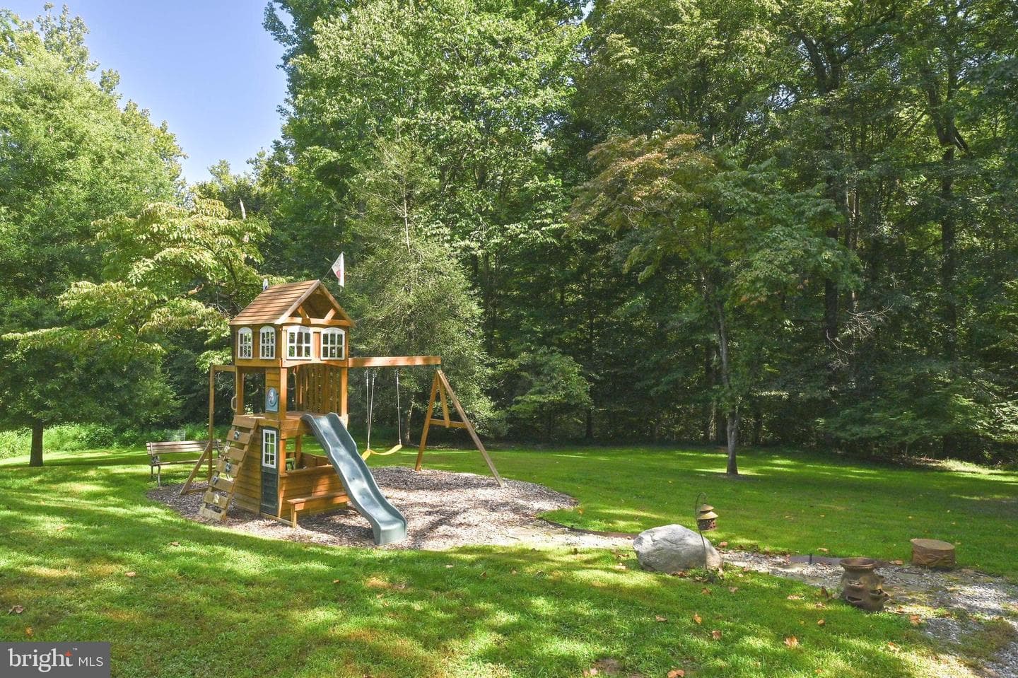 2520 Colonial Road photo 54