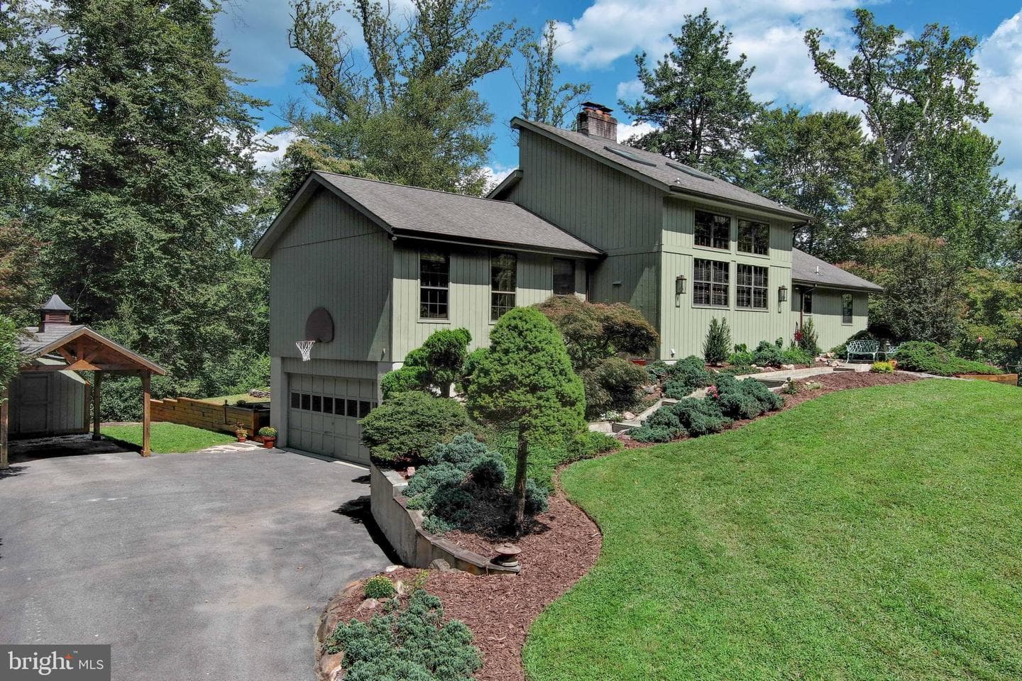 2520 Colonial Road photo 56