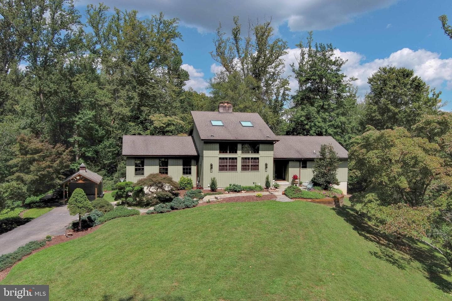2520 Colonial Road photo 62