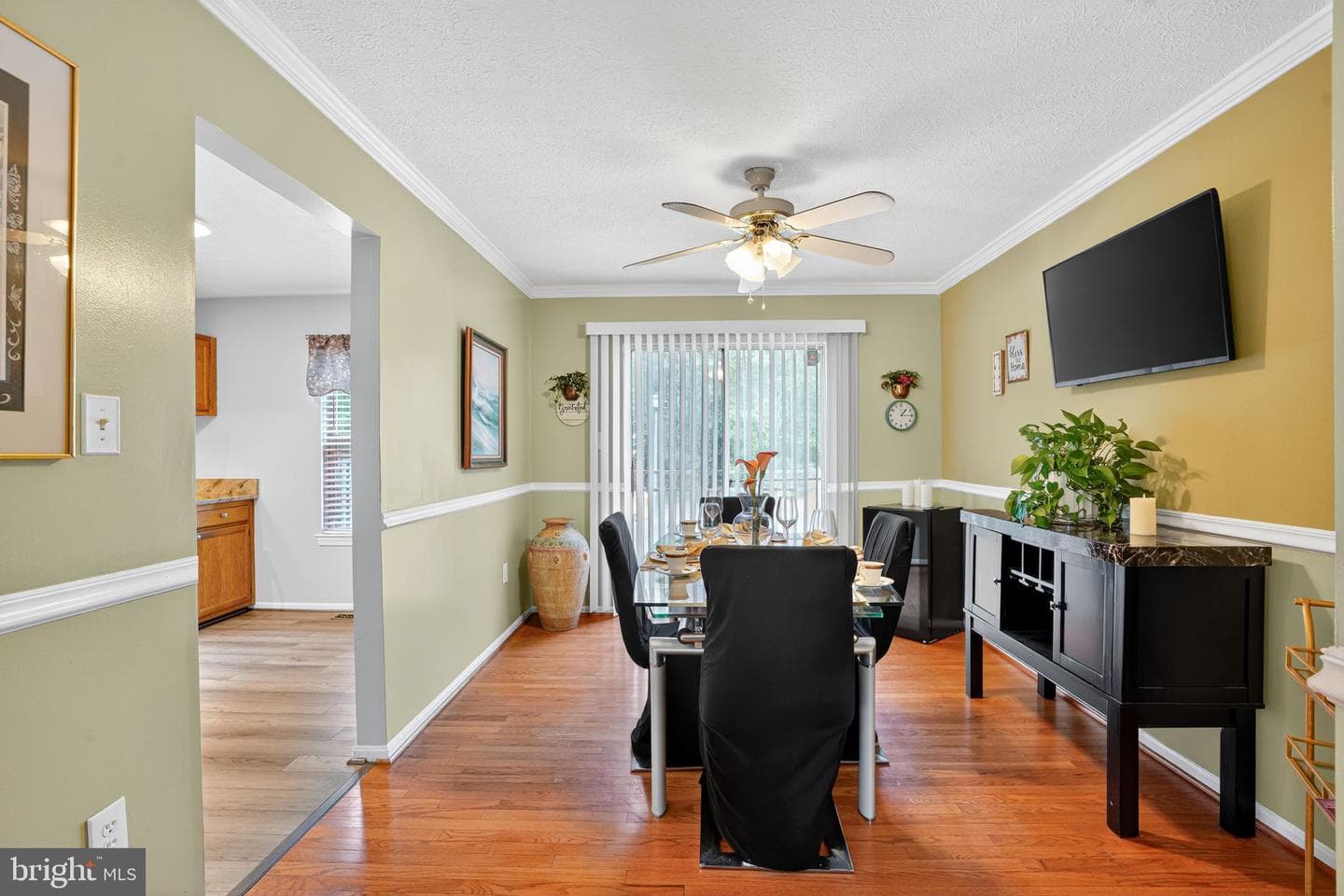 3249 Forest Run Drive photo 6