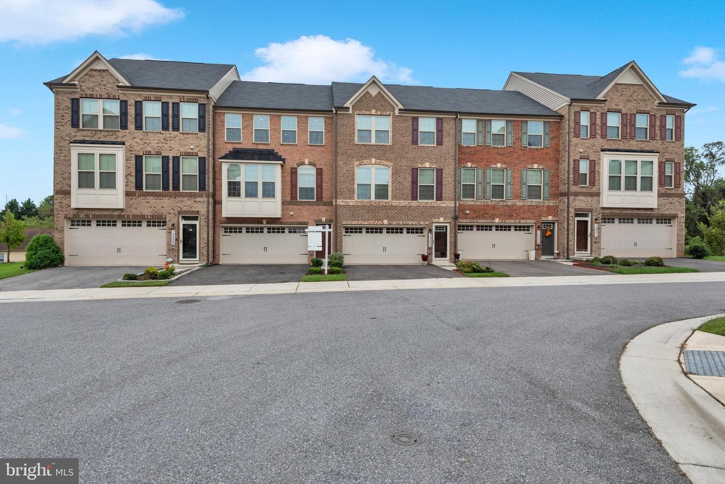 10507 Richmond Irving Court photo 3