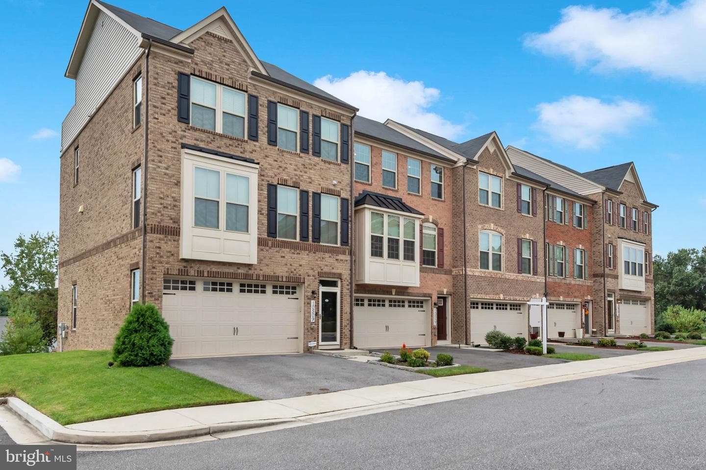 10507 Richmond Irving Court photo 6