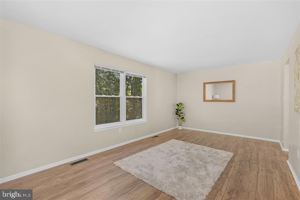 7300 Crafford Place photo 3