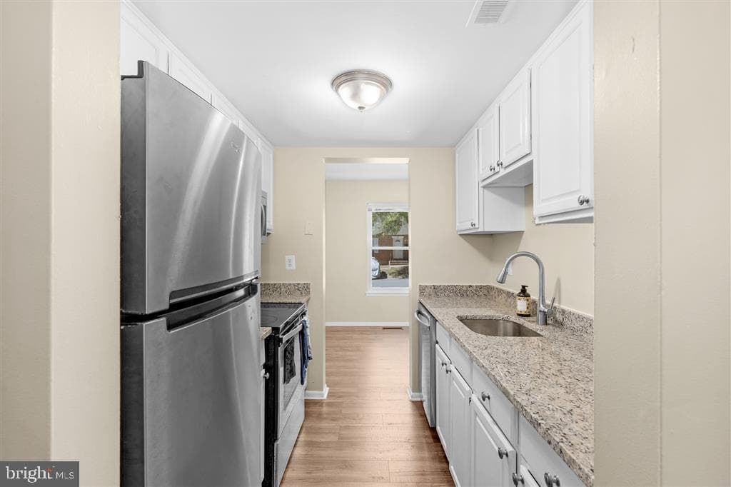 7300 Crafford Place photo 5