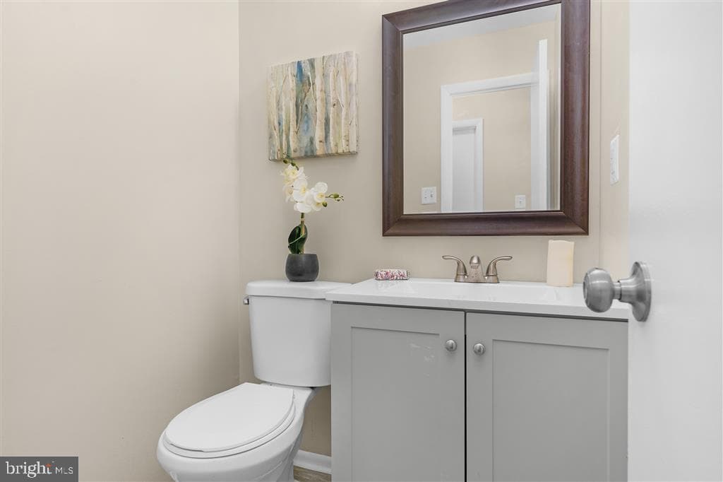 7300 Crafford Place photo 9
