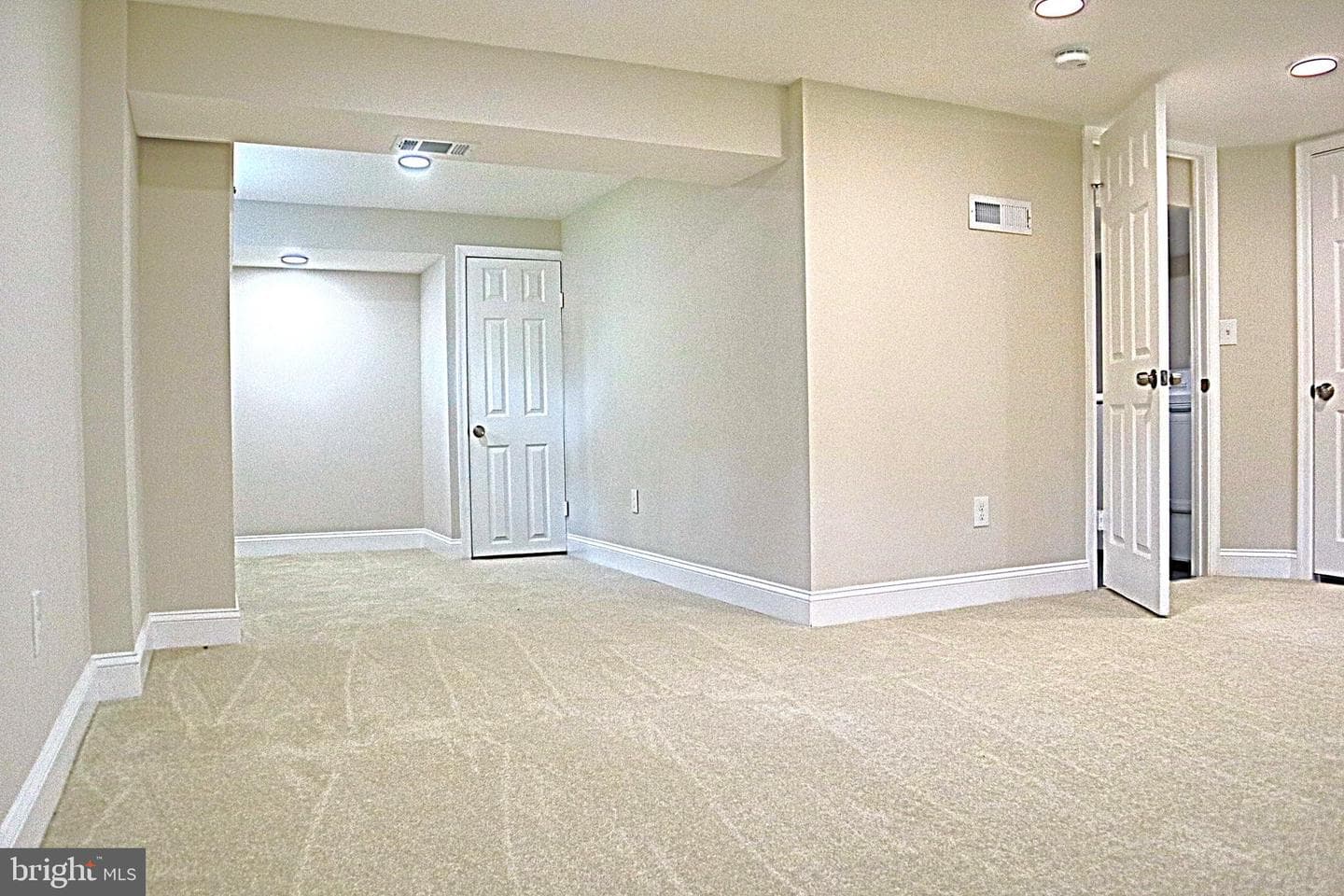 1513 Jefferson Street photo 21