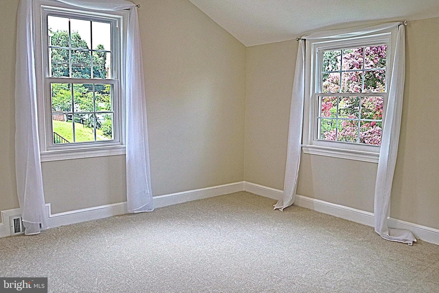 1513 Jefferson Street photo 25