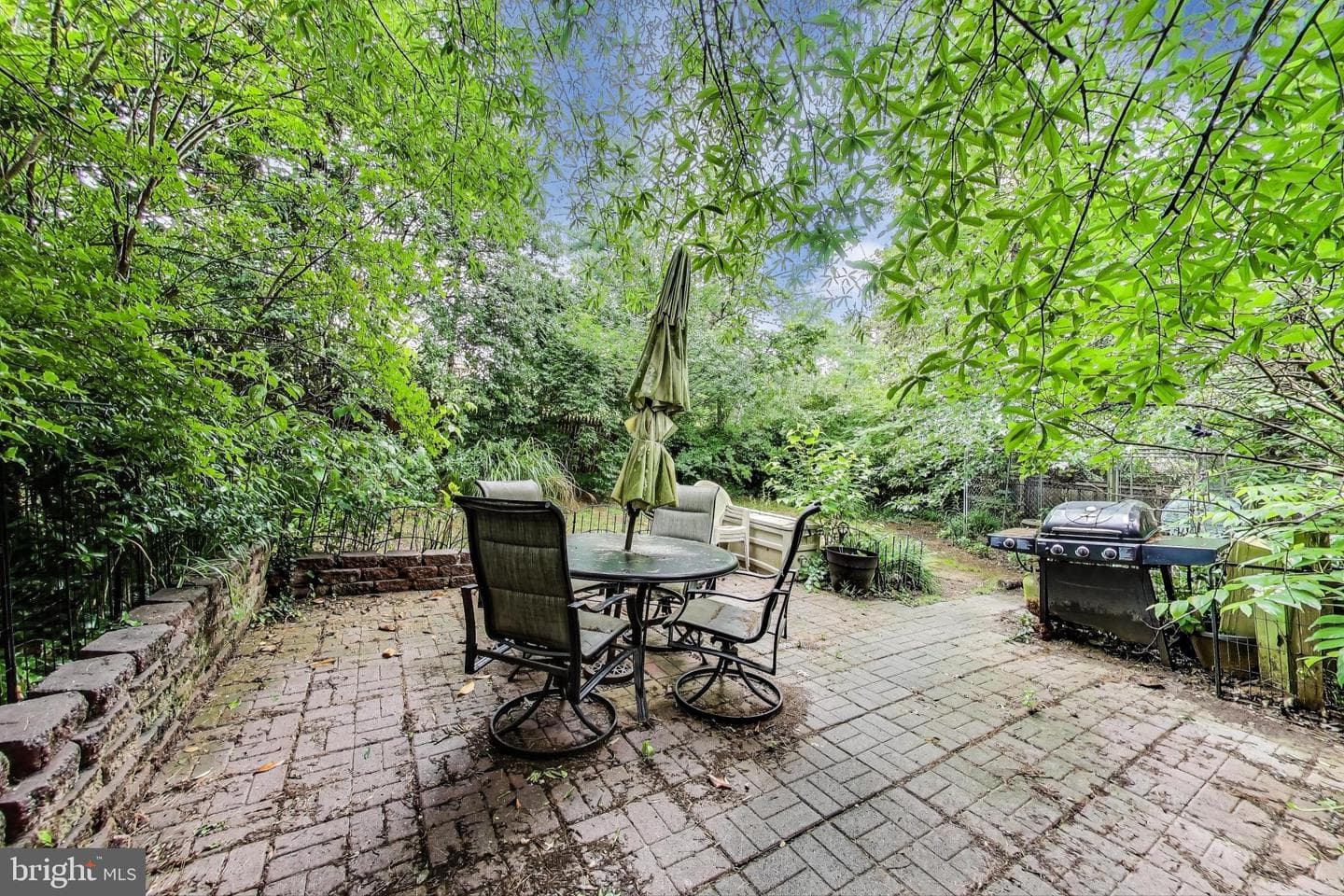 4208 Longfellow Street photo 29