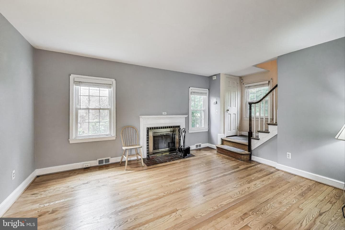 4208 Longfellow Street photo 3