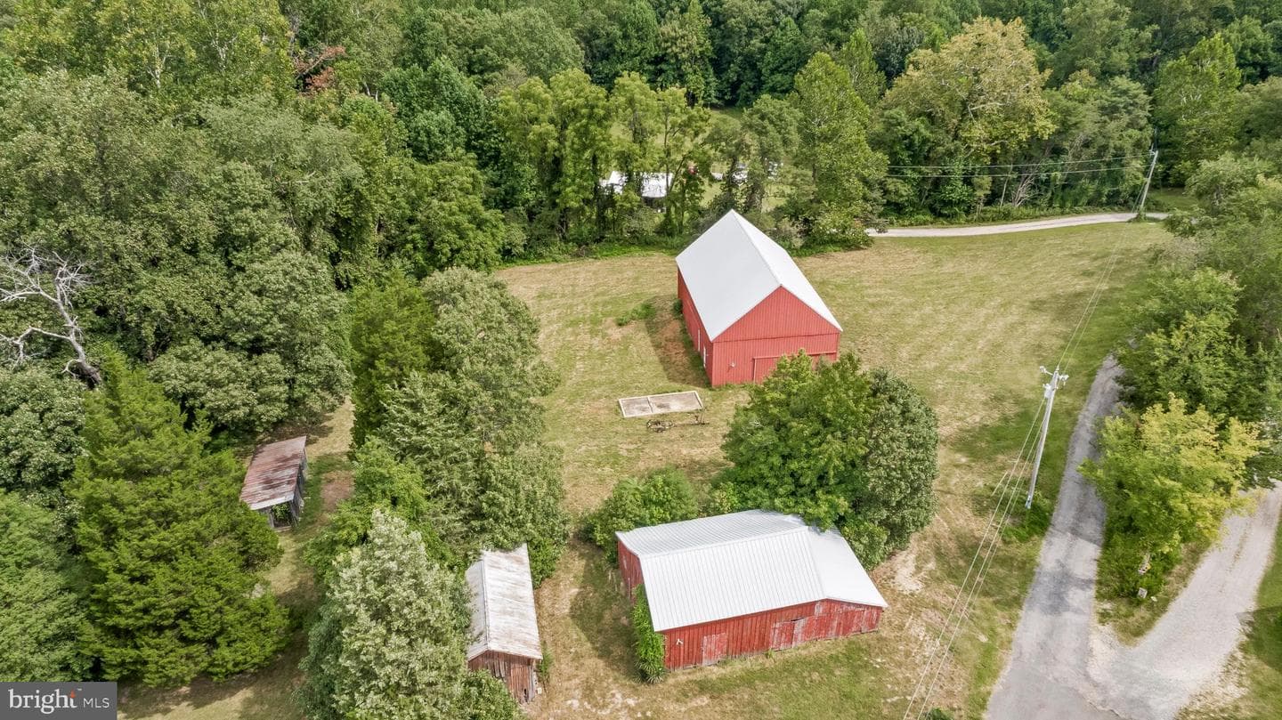 17300 Aquasco Farm Road photo 5