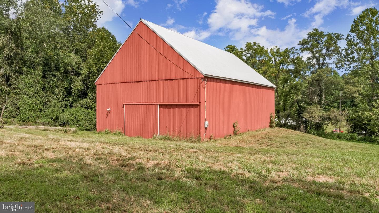17300 Aquasco Farm Road photo 64