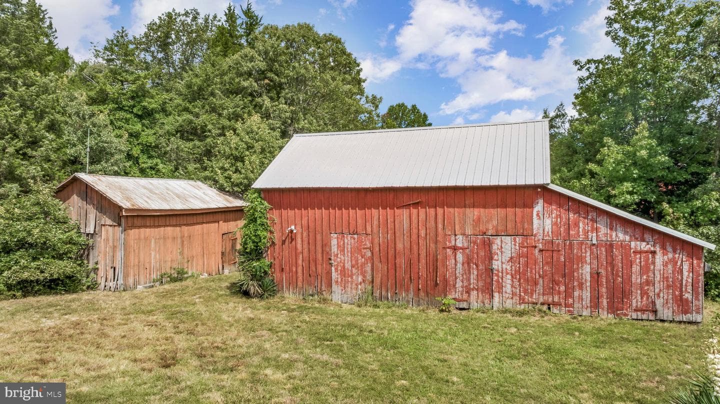 17300 Aquasco Farm Road photo 65