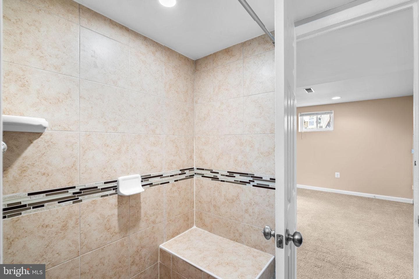 5 Sultan Avenue photo 31