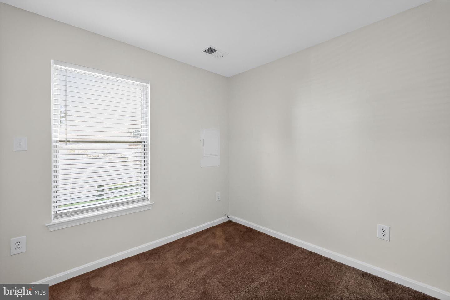 14767 London Lane photo 21
