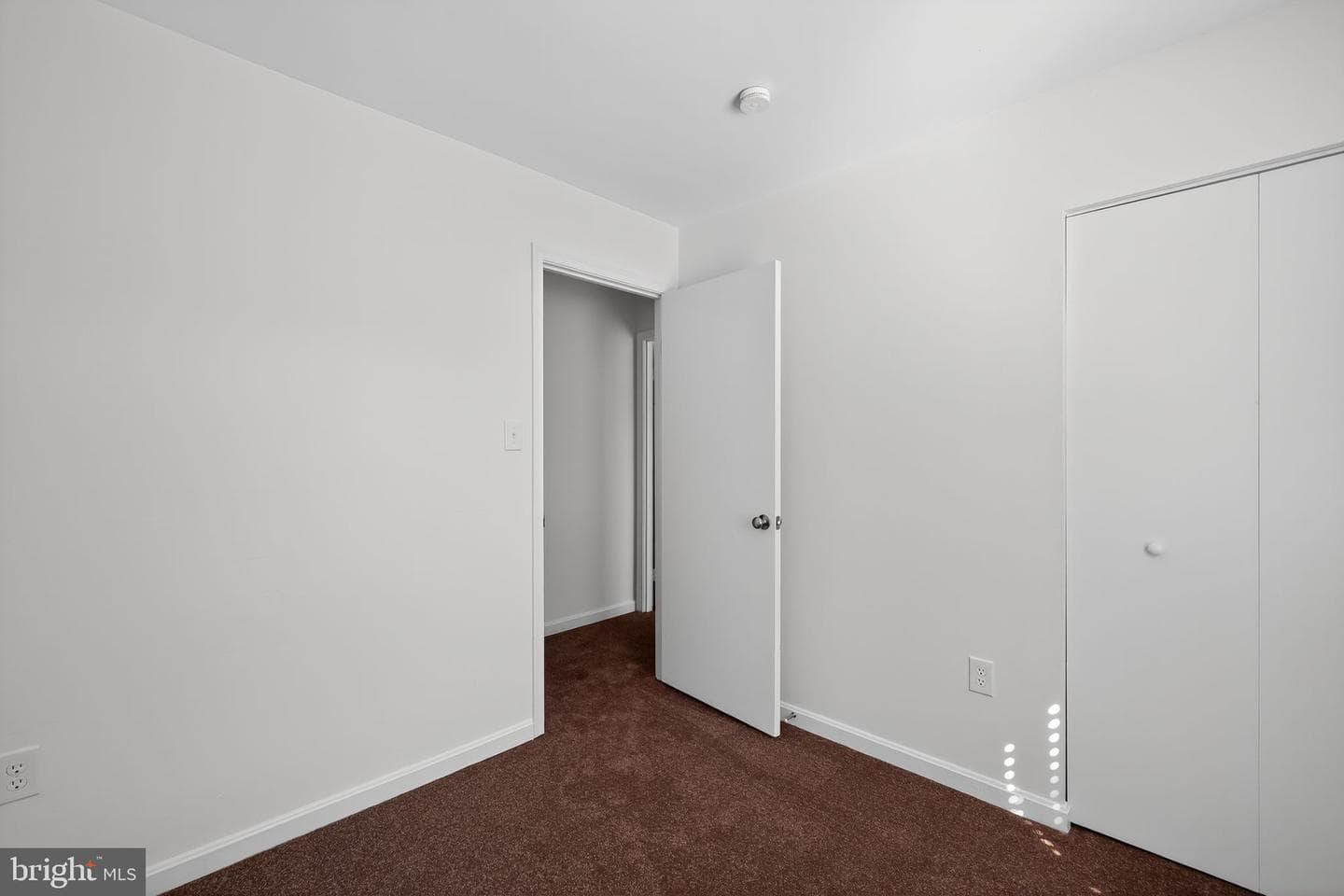 14767 London Lane photo 23