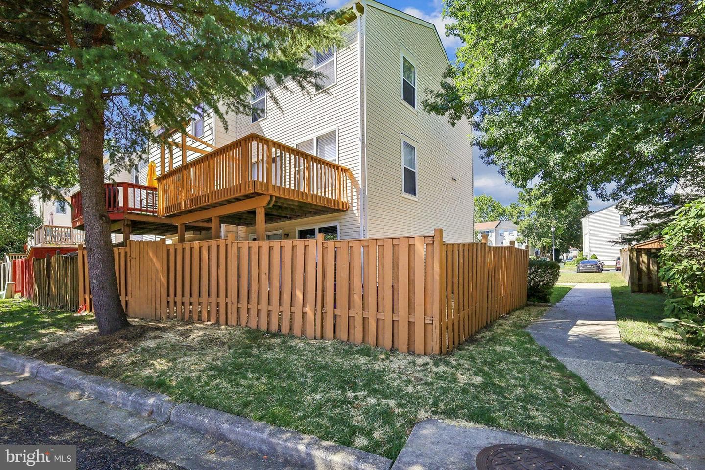 14767 London Lane photo 30