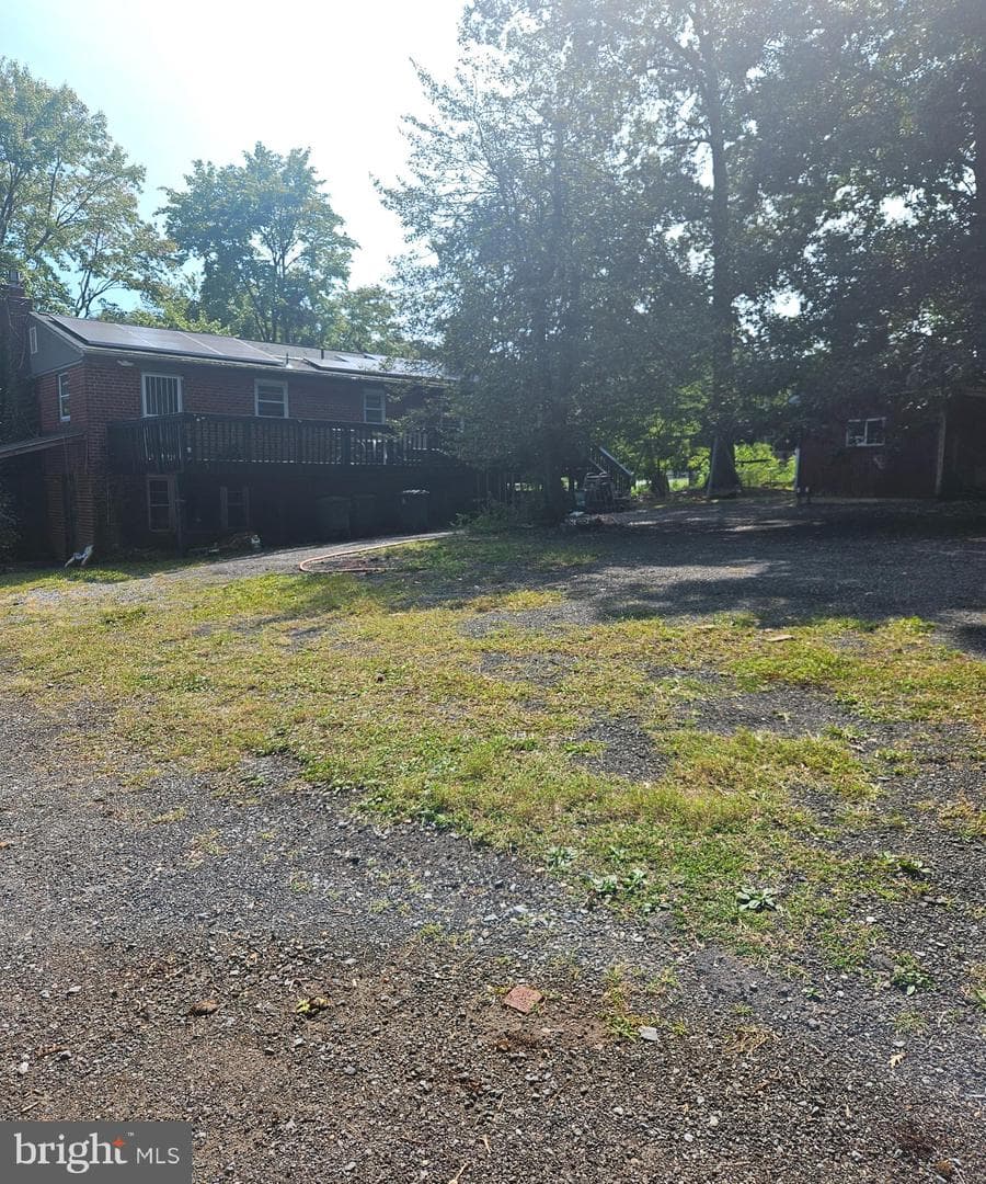 9012 Doris Drive photo 13