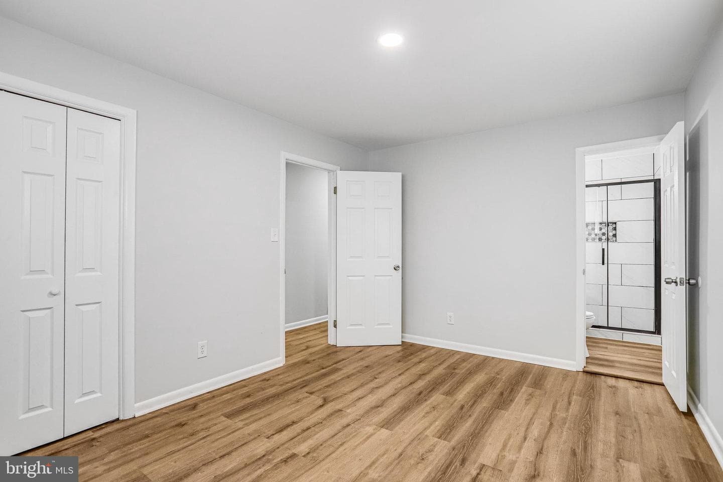 2114 Glendora Drive photo 19