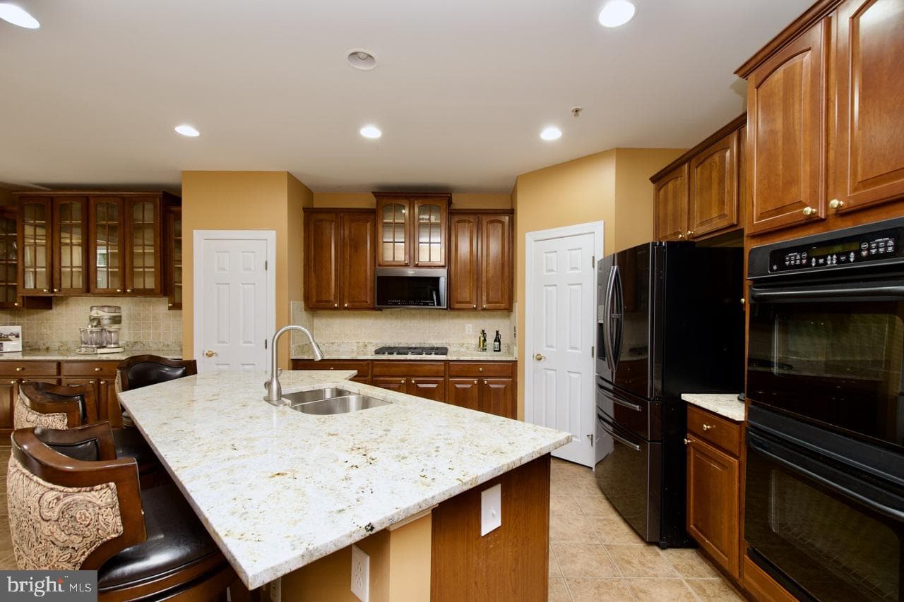15625 Copper Beech Drive photo 13