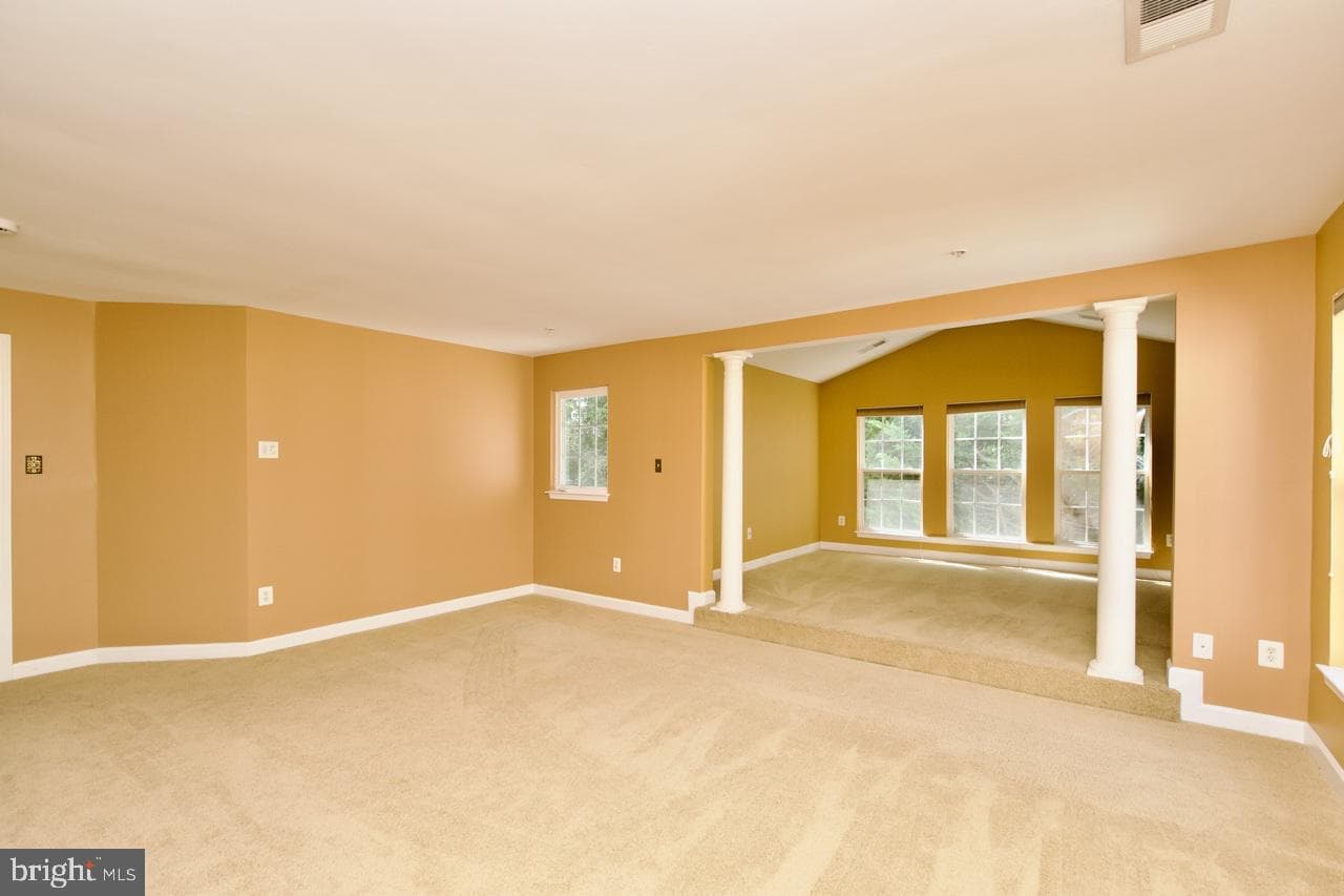15625 Copper Beech Drive photo 29