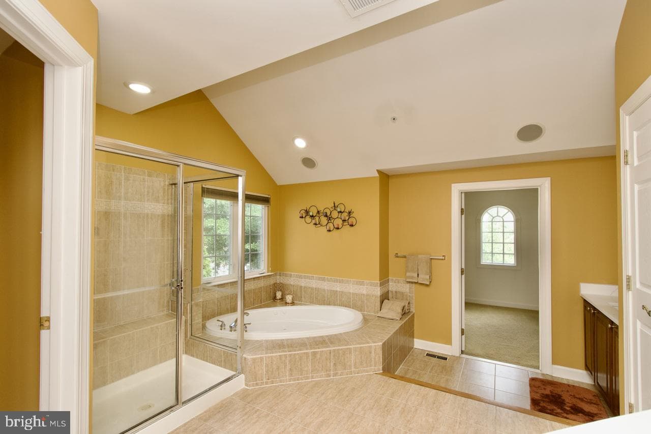 15625 Copper Beech Drive photo 31