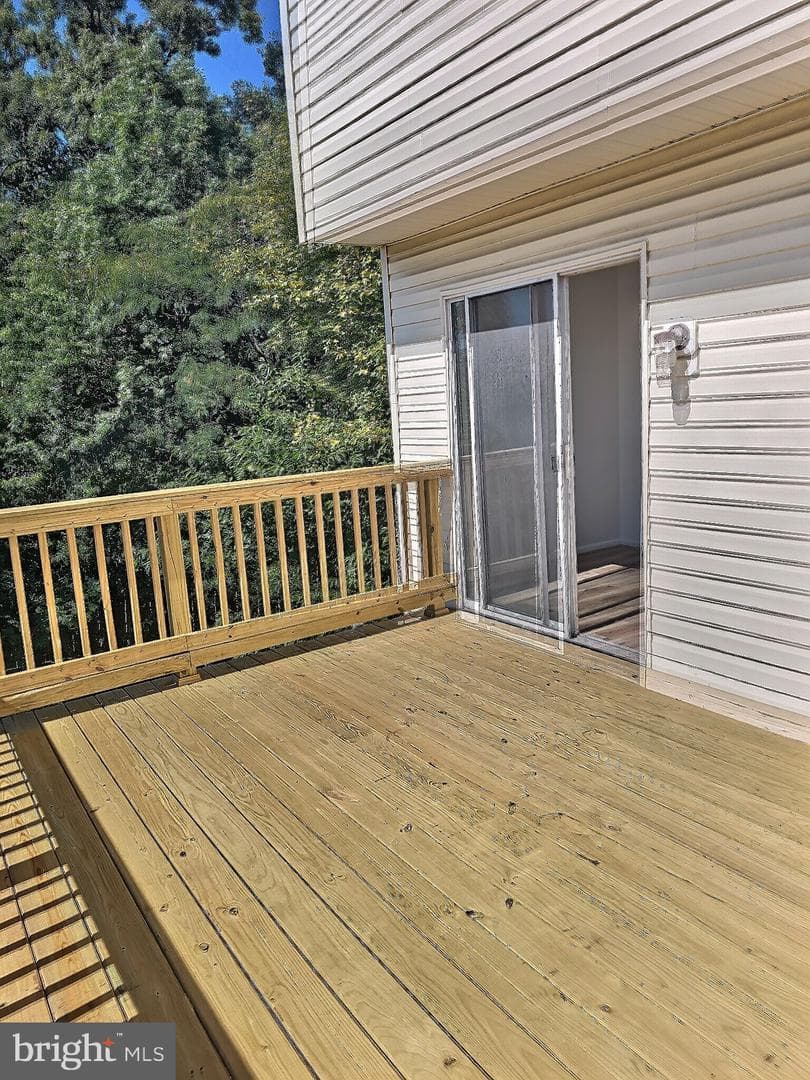 7001 Migliori Court photo 12