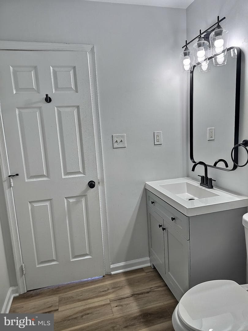 7001 Migliori Court photo 23