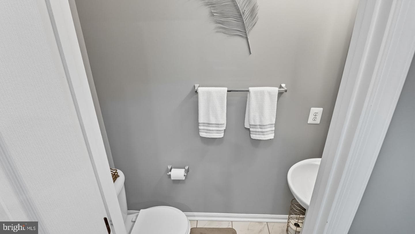 15625 Birmingham Circle photo 12