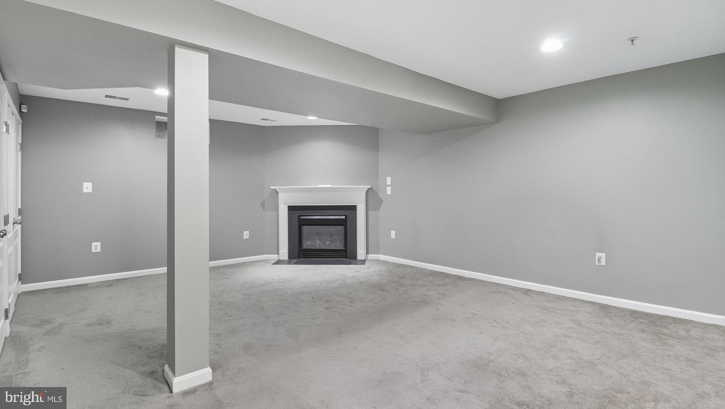 15625 Birmingham Circle photo 37