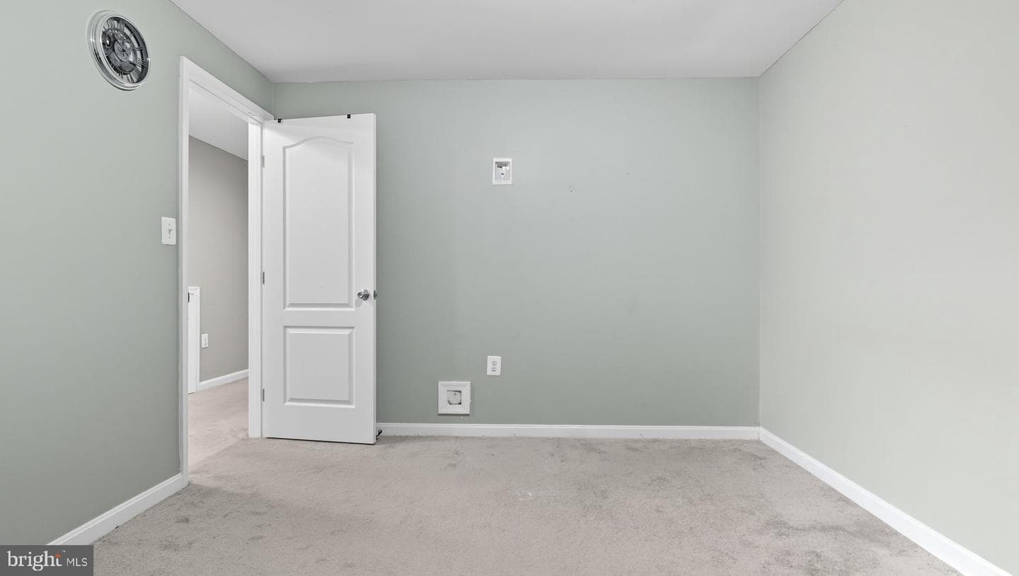 15625 Birmingham Circle photo 42