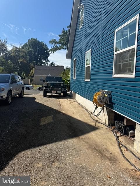 5438 Spring Road photo 4