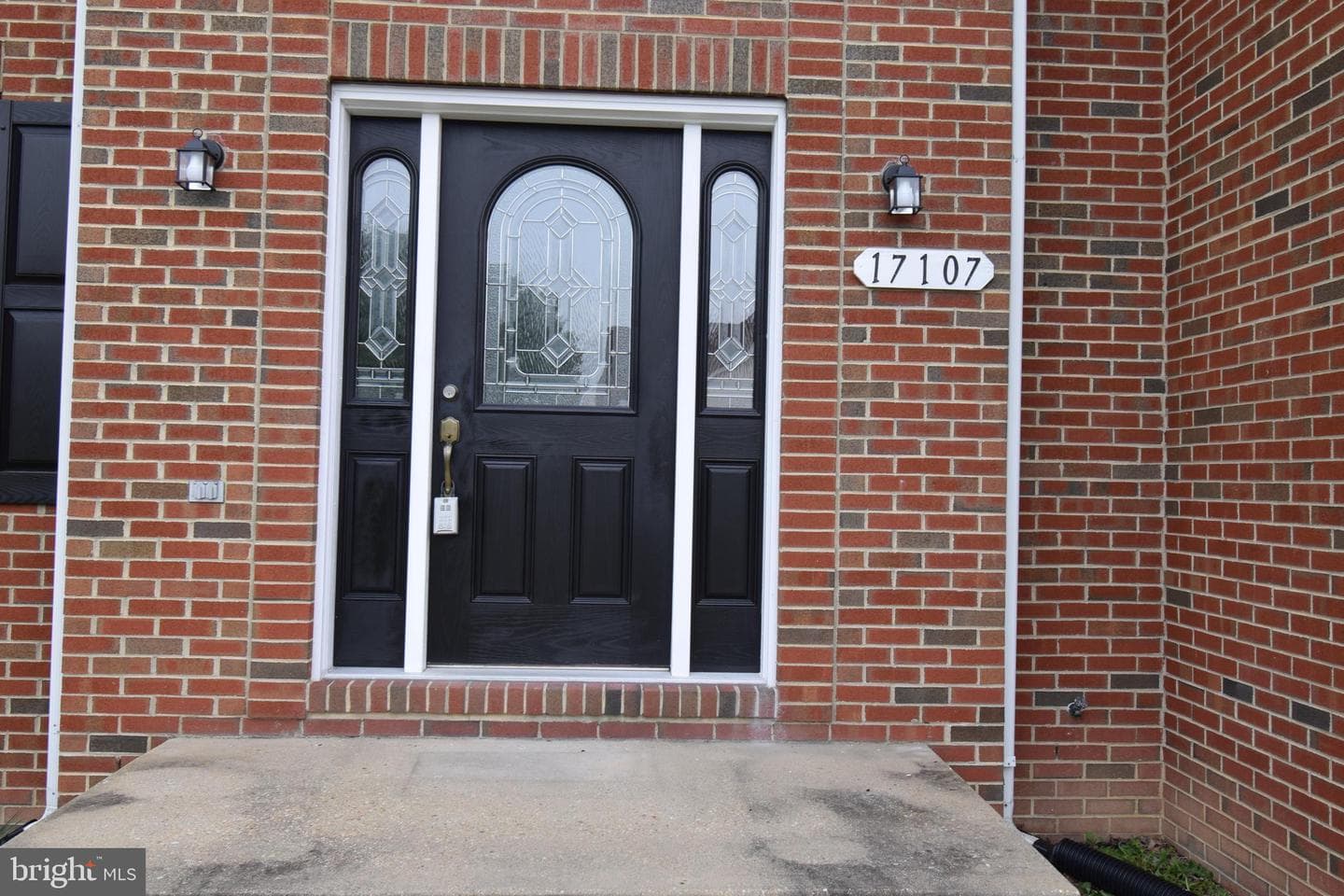 17107 Britfield Court photo 2