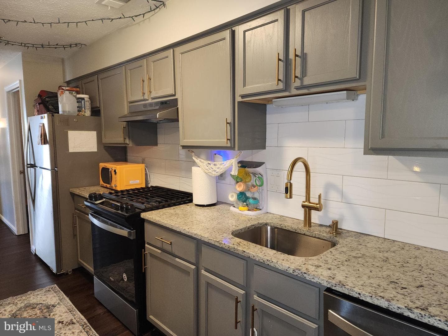 3710 Excalibur Court #203 photo 15