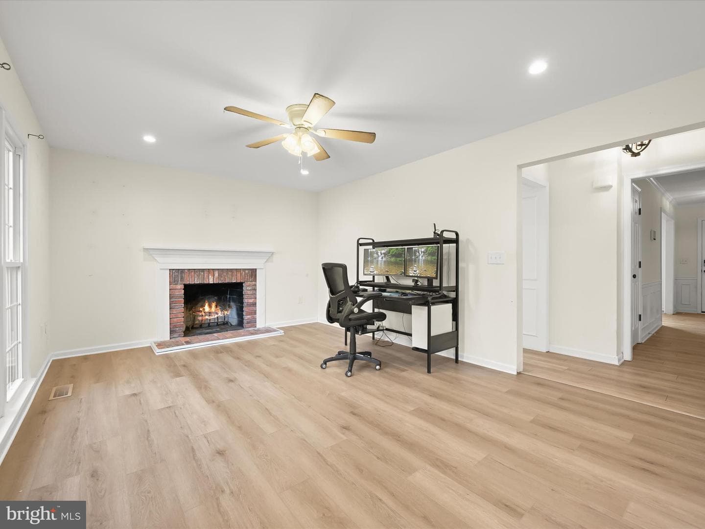 8806 Admiral Drive photo 19