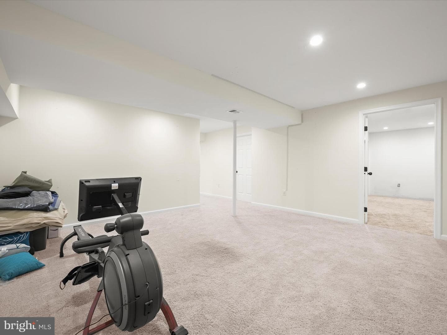 8806 Admiral Drive photo 41