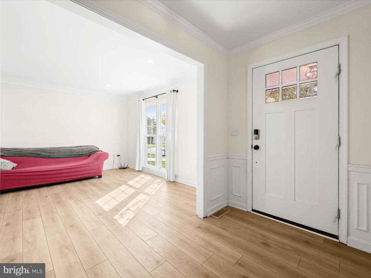 8806 Admiral Drive photo 9