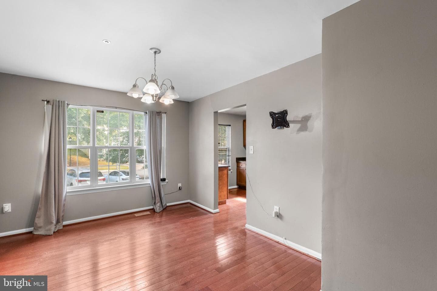4119 Silver Park Terrace photo 10