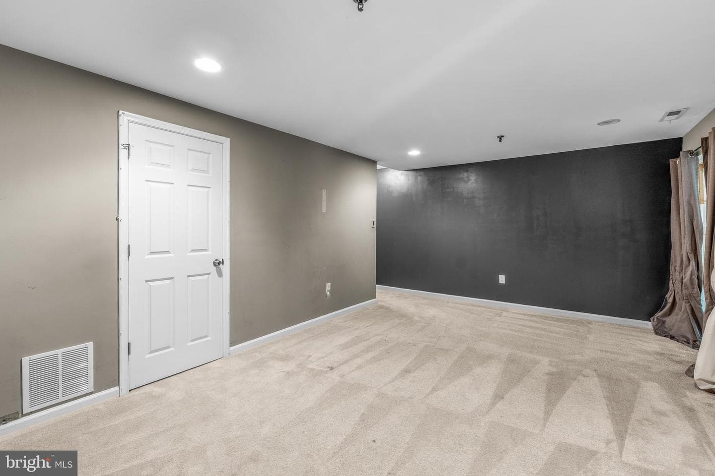 4119 Silver Park Terrace photo 23