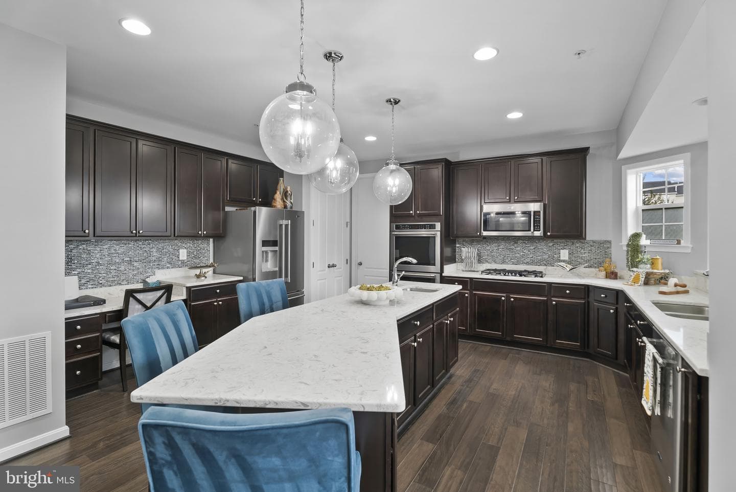 6609 Osborne Hill Drive photo 17
